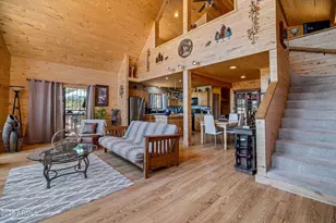 2796 Chandelle Ln, Overgaard, AZ 85933 - Photo 11