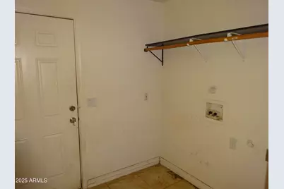7148 N 48th Avenue, Glendale, AZ 85301 - Photo 9