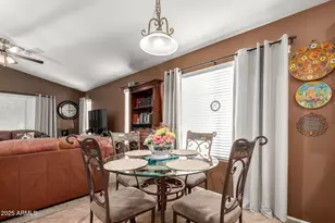 43572 W Sunland Dr, Maricopa, AZ 85138 - Photo 11