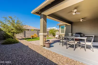 15258 W Latham Street, Goodyear, AZ 85338 - Photo 41