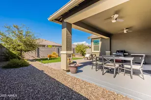 15258 W Latham St, Goodyear, AZ 85338 - Photo 41
