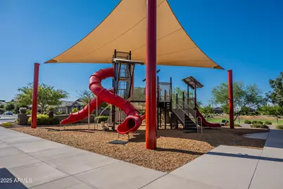 15258 W Latham Street, Goodyear, AZ 85338 - Photo 47