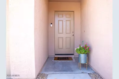 85 6th Avenue W, Buckeye, AZ 85326 - Photo 3