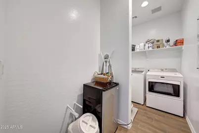 2306 E Branham Lane, Phoenix, AZ 85042 - Photo 23