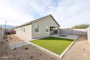 2306 E Branham Ln, Phoenix, AZ 85042 - Photo 39