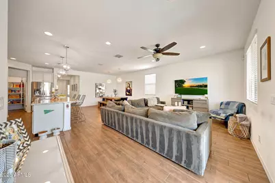 2306 E Branham Lane, Phoenix, AZ 85042 - Photo 17