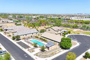 2306 E Branham Ln, Phoenix, AZ 85042 - Photo 45