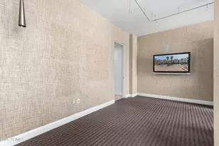 8 Biltmore Estate, Phoenix, AZ 85016 - Photo 11