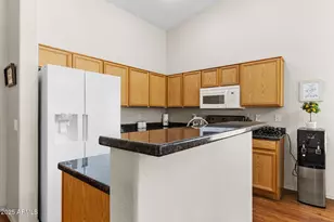 6510 S 18th Ln, Phoenix, AZ 85041 - Photo 11