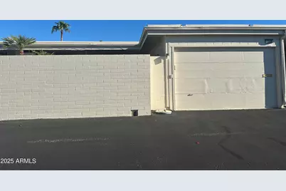 17248 N 106th Avenue, Sun City, AZ 85373 - Photo 3