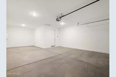 22583 W Pontiac Drive, Surprise, AZ 85387 - Photo 23