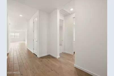 22583 W Pontiac Drive, Surprise, AZ 85387 - Photo 3