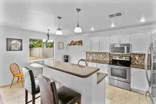 1442 E Trellis Pl, San Tan Valley, AZ 85140 - Photo 9