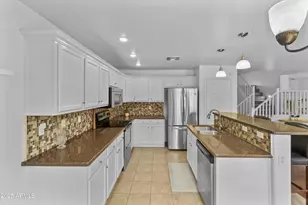 1442 E Trellis Pl, San Tan Valley, AZ 85140 - Photo 11