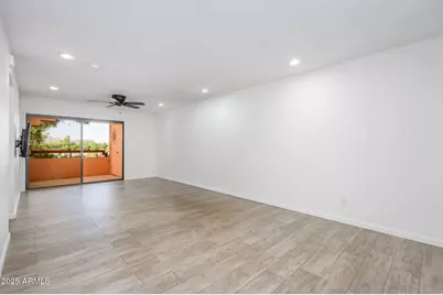 12212 N Paradise Village Parkway S #428, Phoenix, AZ 85032 - Photo 9