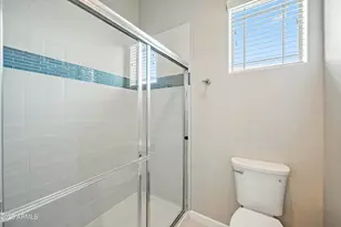 42424 N Gavilan Peak Pkwy, Anthem, AZ 85086 - Photo 15