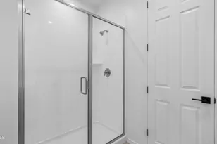 13362 W Eagle Feather Rd, Peoria, AZ 85383 - Photo 23