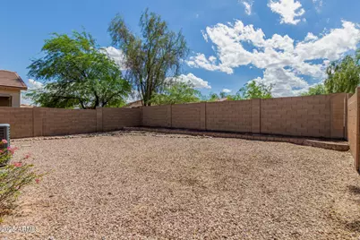 44285 W Cydnee Drive, Maricopa, AZ 85138 - Photo 37