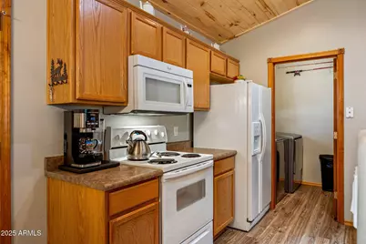 2692 Palomino Trail, Overgaard, AZ 85933 - Photo 11