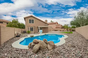 2901 E Woodland Dr, Phoenix, AZ 85048 - Photo 27