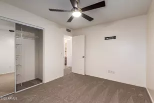 2901 E Woodland Dr, Phoenix, AZ 85048 - Photo 25