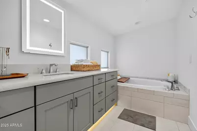 4525 N 40th Street #7, Phoenix, AZ 85018 - Photo 27