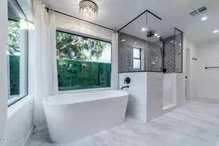 8672 N 64th Pl, Paradise Valley, AZ 85253 - Photo 17