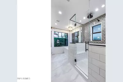 8672 N 64th Place, Paradise Valley, AZ 85253 - Photo 19