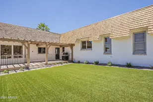 5654 E Mesquite Ln, Phoenix, AZ 85018 - Photo 51