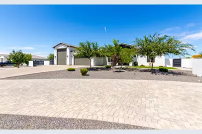 37227 N 11th Avenue, Phoenix, AZ 85086 - Photo 7