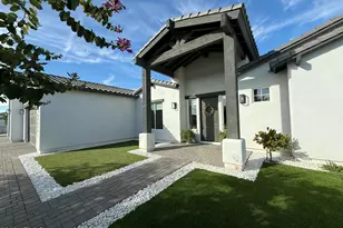 37227 N 11th Ave, Phoenix, AZ 85086 - Photo 3