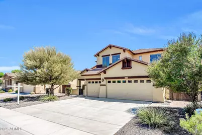 2047 E Carob Drive, Chandler, AZ 85286 - Photo 1