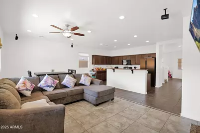 3829 E Branham Lane, Phoenix, AZ 85042 - Photo 13