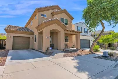 3829 E Branham Lane, Phoenix, AZ 85042 - Photo 1