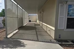 228 S 72nd Cir, Mesa, AZ 85208 - Photo 3