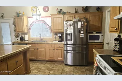 228 S 72nd Circle, Mesa, AZ 85208 - Photo 3