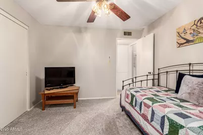 11837 S Tonopah Drive, Phoenix, AZ 85044 - Photo 27