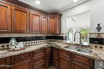 6750 E Vernon Avenue, Scottsdale, AZ 85257 - Photo 17