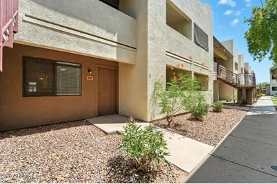 3301 E Earll Drive #107, Phoenix, AZ 85018 - Photo 1