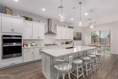 9533 E Solina Avenue, Mesa, AZ 85212 - Photo 5