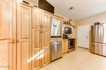 17200 W Bell Road #1782, Surprise, AZ 85374 - Photo 13