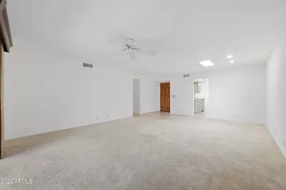 19249 N 93rd Drive, Peoria, AZ 85382 - Photo 5