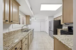 19249 N 93rd Dr, Peoria, AZ 85382 - Photo 11