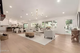 10220 N 75th St, Scottsdale, AZ 85258 - Photo 1