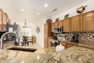 15844 W Arrowhead Dr, Surprise, AZ 85374 - Photo 9