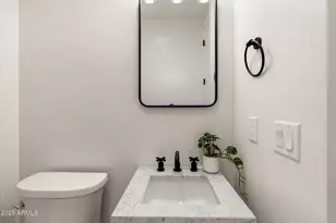 4311 E Sells Dr, Phoenix, AZ 85018 - Photo 17