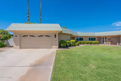 10634 W Hutton Drive, Sun City, AZ 85351 - Photo 5