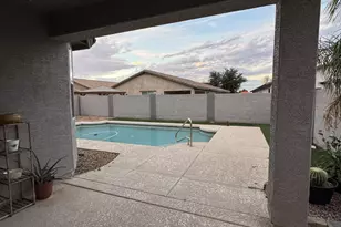 1614 W Stephanie Ln, San Tan Valley, AZ 85144 - Photo 5