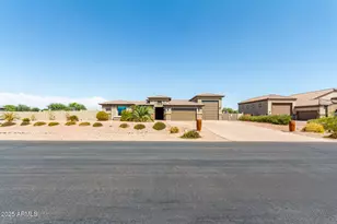 6523 N 135th Dr, Glendale, AZ 85307 - Photo 1