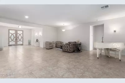 6523 N 135th Drive, Glendale, AZ 85307 - Photo 11